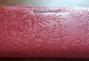 Billabong red wallet